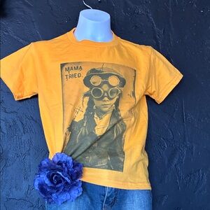 Vintage-Style “Mama Tried” Graphic Tee – Mustard Yellow Retro T-Shirt